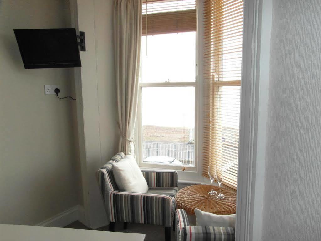 The House Bed & Breakfast Weymouth