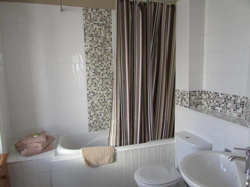 The House Bed & Breakfast Weymouth